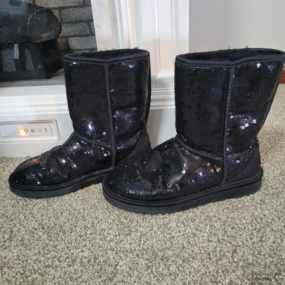 Ugg Black Sequin Short Boots, Size 7